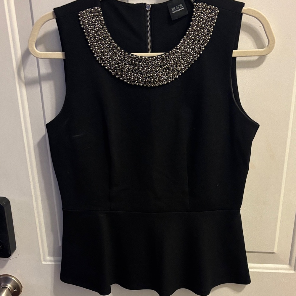 Black Beaded Collar Sleeveless Blouse